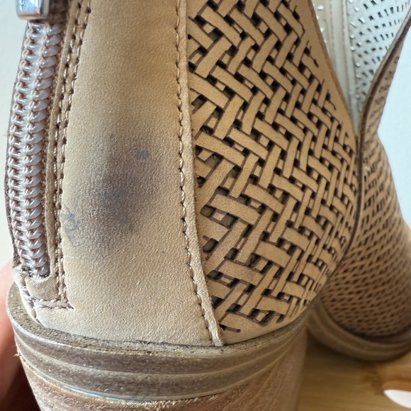 Vince Camuto Brown Ankle Booties - Picture 7 of 10